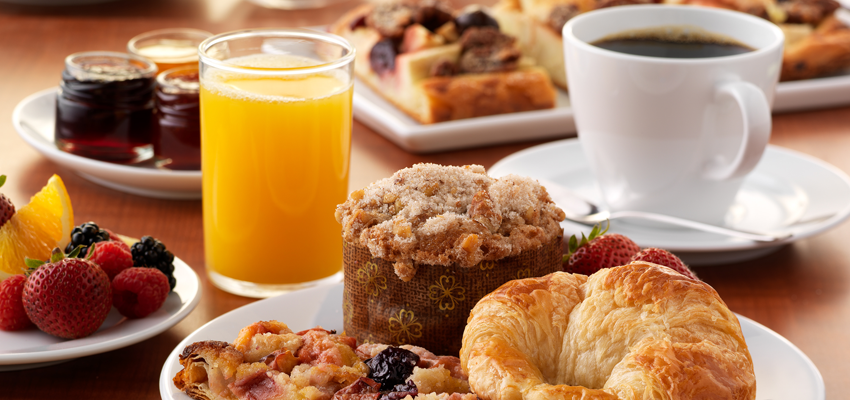 4 dicas para fazer um café da manhã de hotel em casa 